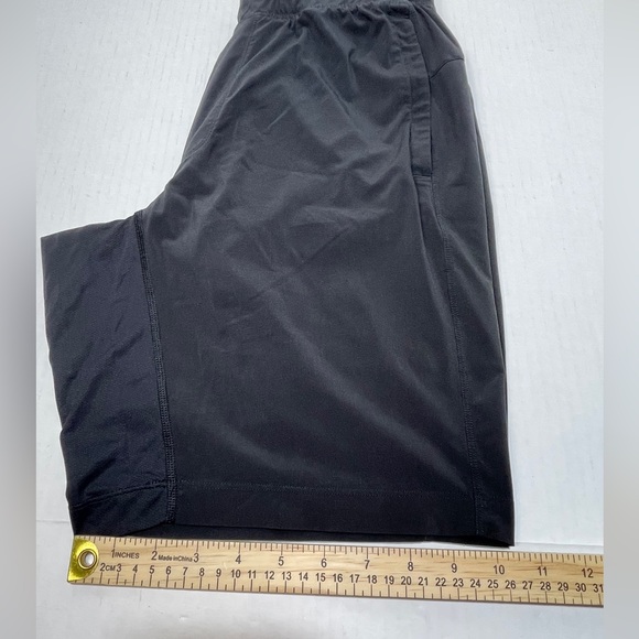 Lululemon Men’s T.H.E. Shorts 9” Inseam Lined Performance Stretch Size M - Picture 16 of 16